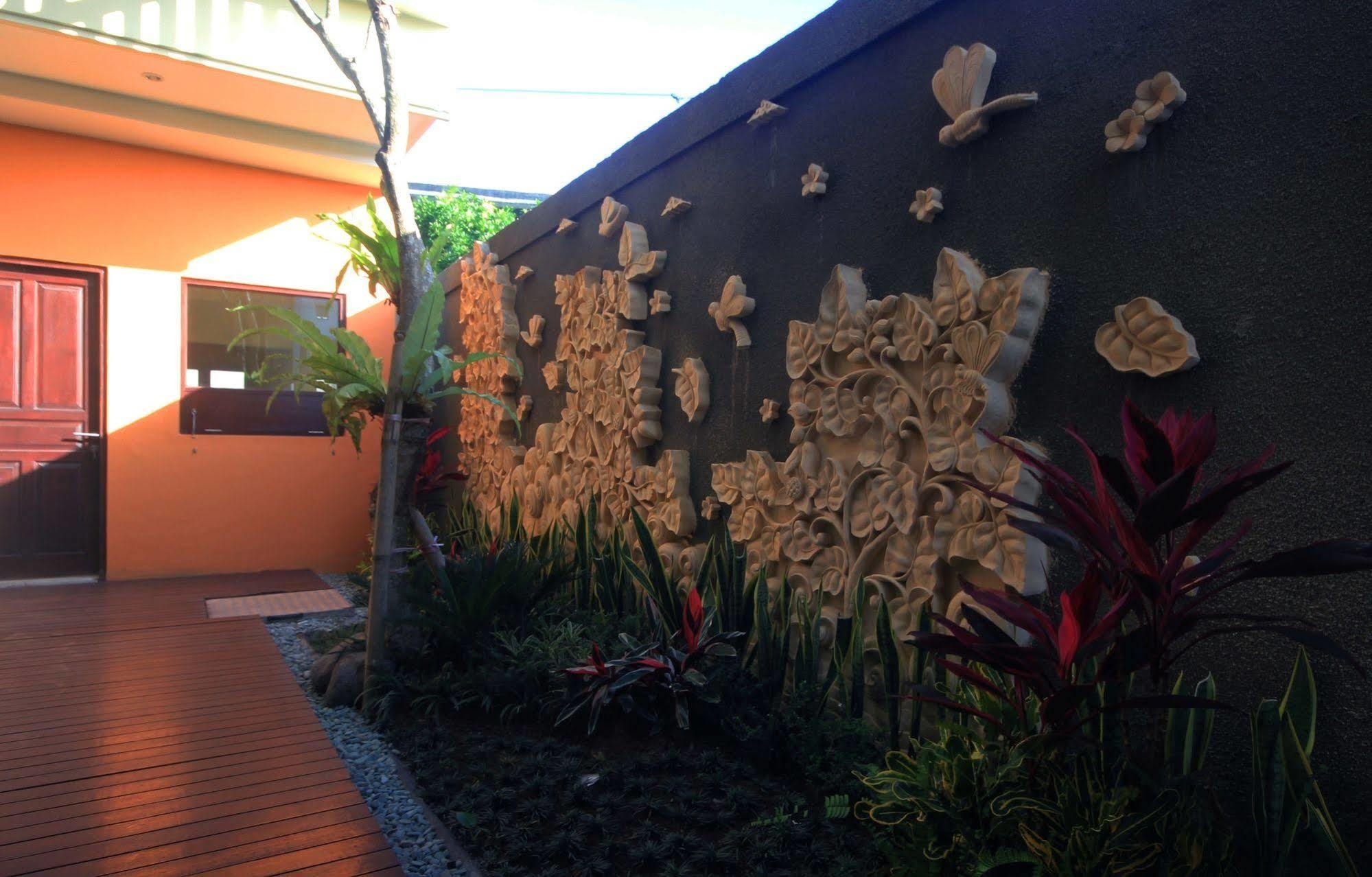 阿贡酒店 塞米亚克 外观 照片